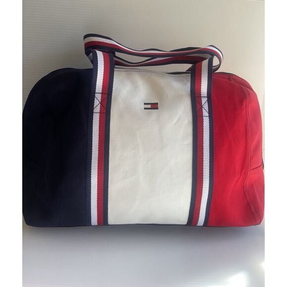 Tommy Hilfiger Duffle Bag - Picture 2 of 11